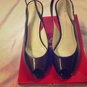 Anne Klein open toe, brown patent leather heels